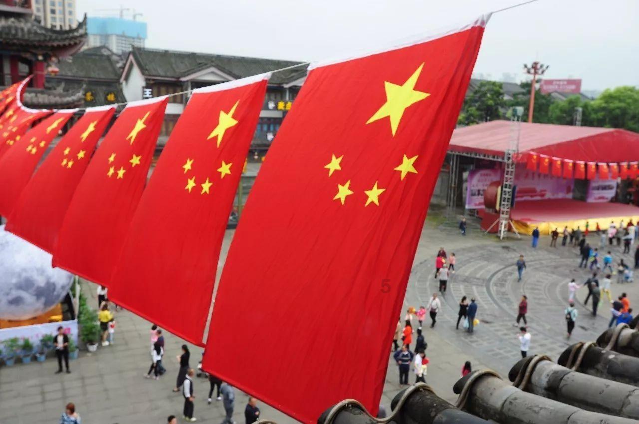 去老丈人送瓶装还是坛子酒比较好呀?-专业有问必答平台