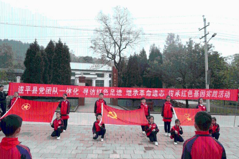活着是为了什么？？？？？？？