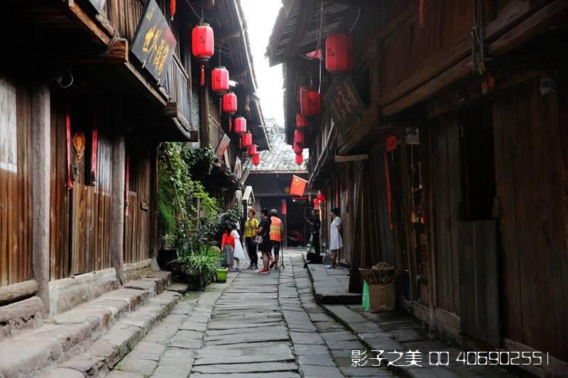 墨香迎新春  送“福”到乡村