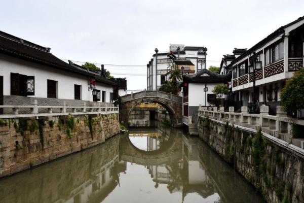彩块跑酷